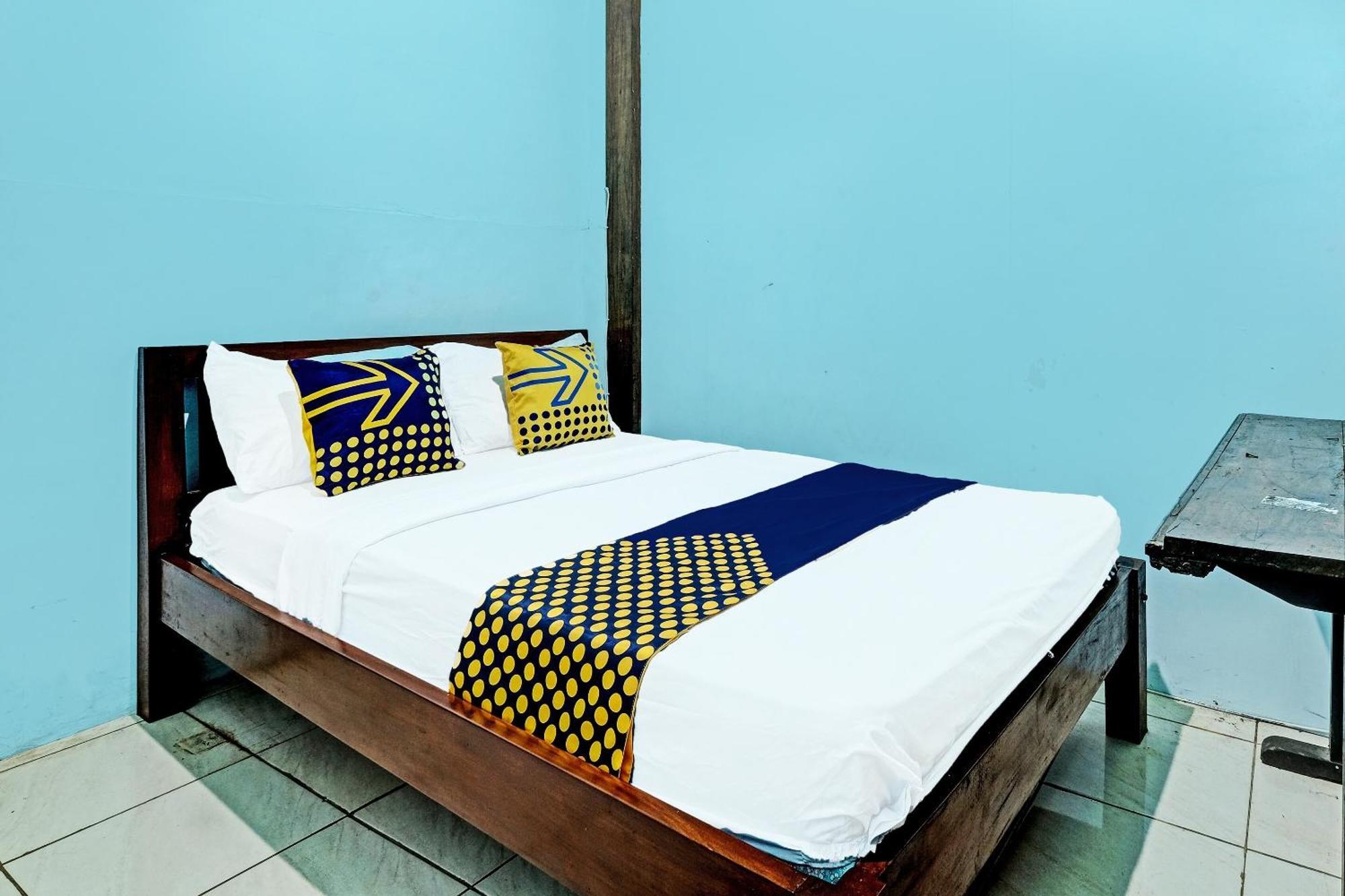 Spot On 91916 Joglo Doyong Homestay Syariah Yogyakarta Eksteriør bilde